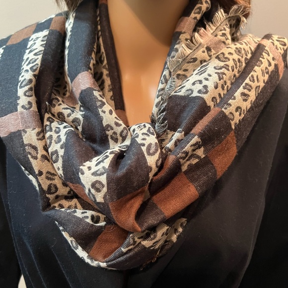 Luxury Cotton/Jacquard edge /Leopard & Stripe Motif Scarf  Black/cream/rust - Picture 3 of 8